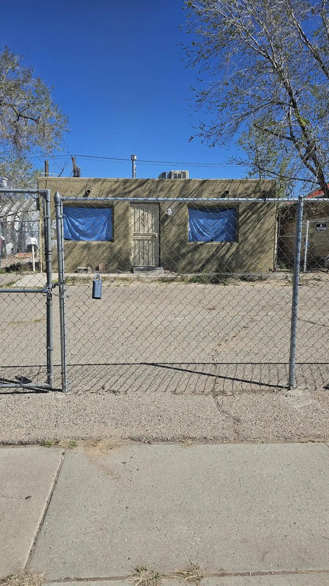 318 Wisconsin Street NE