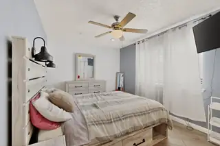 1233 Jenaro Street SW Bedroom