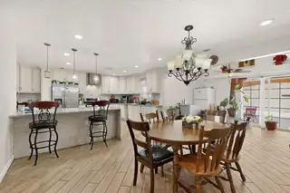 1233 Jenaro Street SW Kitchen