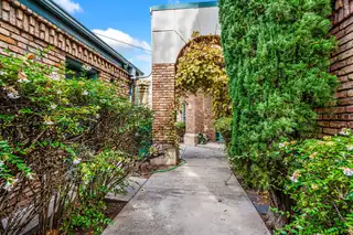 4411 Constitution Avenue NE 