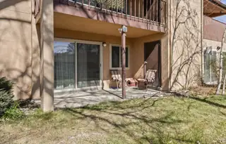 901 Country Club Drive SE APT D Patio