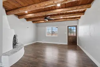 1313 Sara Road SE Living Room