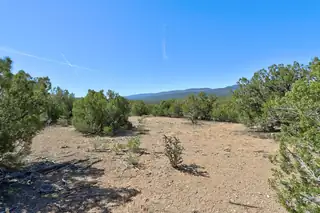 2 Broken Arrow Place 