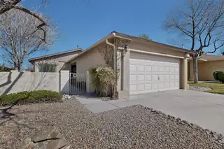 10609 Griffith Park Drive NE, Albuquerque