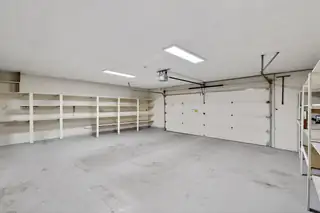 9801 Riverside Road NW Garage