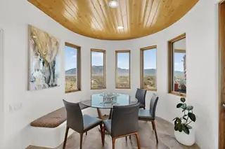 300 Mission Ridge Road Dining Room