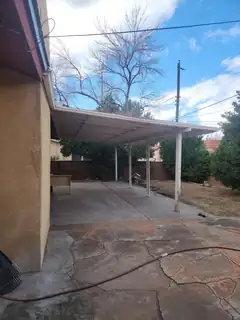 8509 Bellehaven Place NE Garage