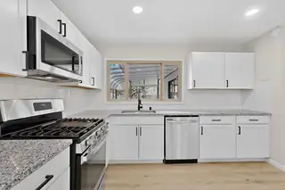 1401 Rhode Island Street NE Kitchen
