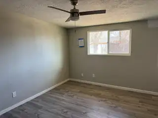 4630 Valley Garden Drive SW Living Room