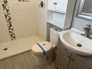 4630 Valley Garden Drive SW Bathroom