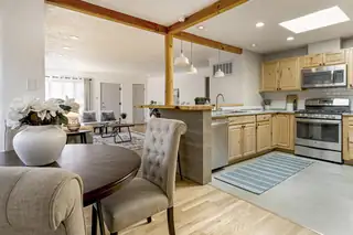 501 Montclaire Drive SE Bedroom