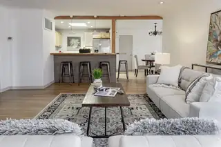 501 Montclaire Drive SE Kitchen