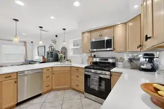 8808 Freemont Ellis Court NE Kitchen