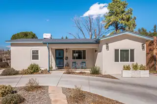 4225 Courtney Avenue NE, Albuquerque
