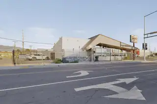 5801 Central Avenue NE 