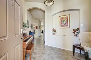 2563 Cerro Parrido Road SE Living Room