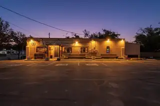 424 Isleta Boulevard SW 