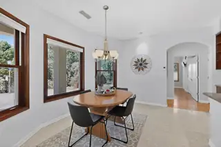 33 Western Trail Drive Dining Room