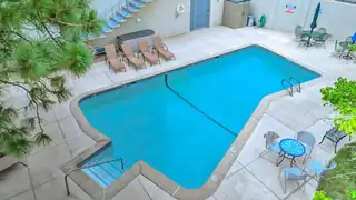 600 Alcalde Place SW 7B Pool