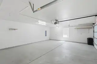 1803 Nancy Lopez Boulevard Garage