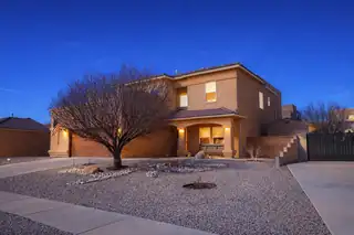 5529 Sandoval Drive NE 