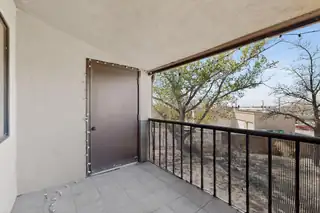 911 Country Club Drive SE APT F Patio