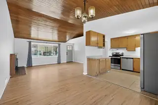 6105 Alta Monte Avenue NE Kitchen