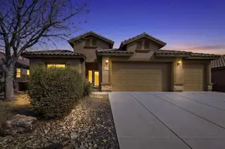 425 Paseo Vista Loop NE, Rio Rancho