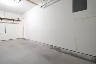 2451 Northwest Circle NW Garage