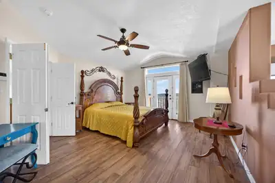 96 Sandia Mountain Ranch Drive Bedroom