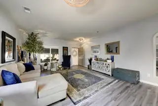 1324 Cirrus Drive NW Living Room