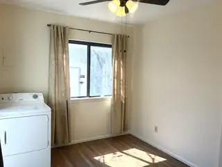 1708 Vail Place SE Bathroom