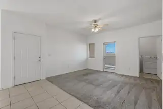 6800 Vista Del Norte Road NE # 2717 Living Room