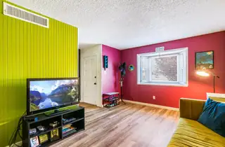 613 Jane Street NE Bedroom