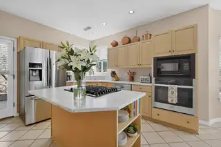 12520 Crested Moss Road NE Kitchen