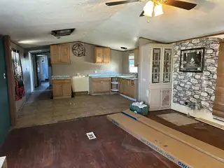 309 Pleasant View Drive NE Kitchen