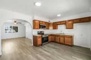 513 53rd Street SW Kitchen