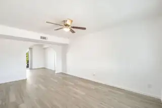 513 53rd Street SW Living Room