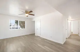 513 53rd Street SW Living Room