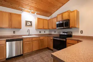 92 Nightingale Lane Kitchen