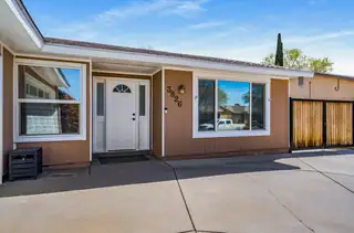 3826 Espejo Street NE Living Room