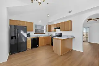 9 Apache Plume Road Kitchen