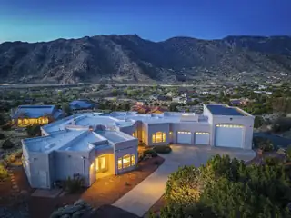 31 Desert Sky Road SE, Albuquerque