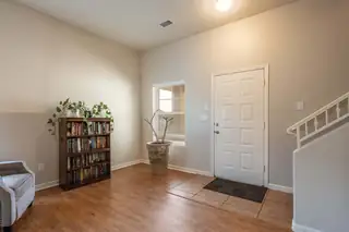 1120 Reynosa Loop SE Living Room