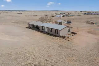 89 Sunset Road Exterior Front