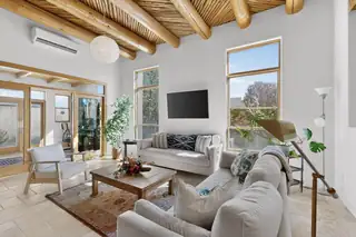 5118 Guadalupe Trail NW Living Room