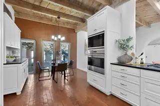 4106 Rio Grande Boulevard NW Kitchen