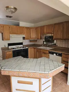 1408 San Clemente Avenue NW Kitchen