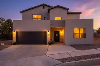 10516 Olympic Street NW, Albuquerque