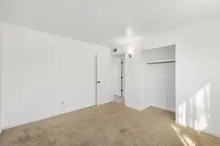 3513 Camino Alameda SW Bedroom